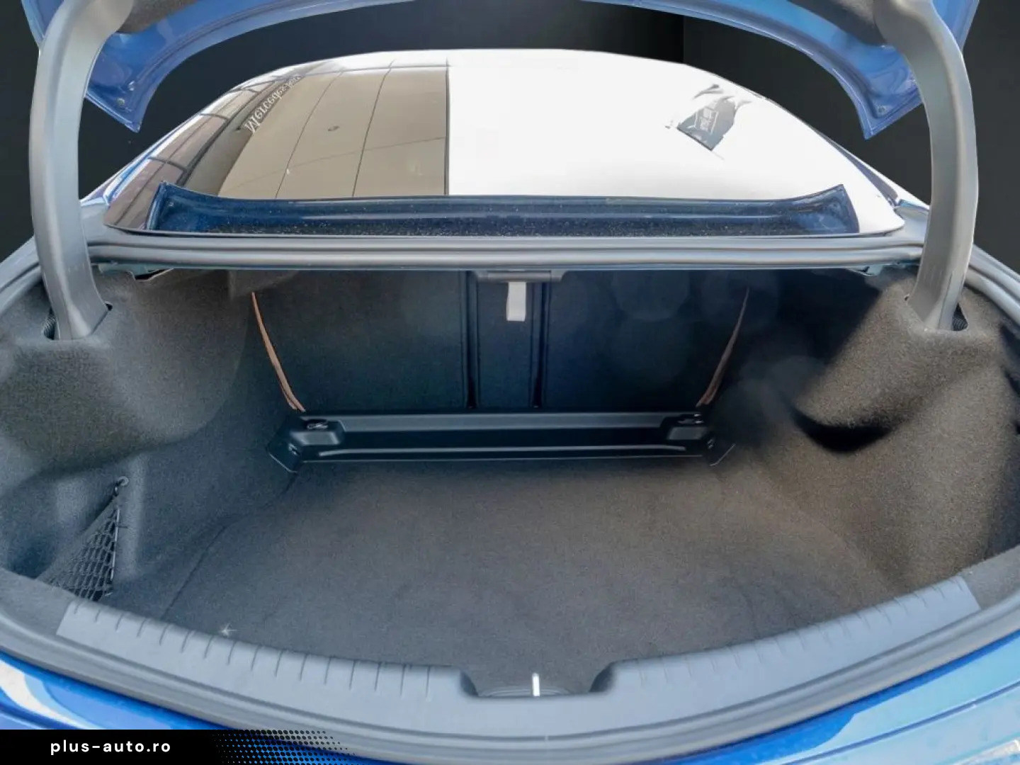 MERCEDES-BENZ CLE 200 Coupé  Avantgarde Pano LED Mem&hellip;