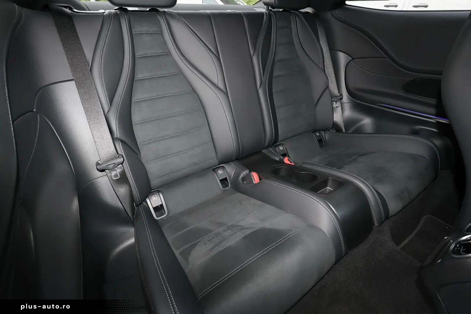 MERCEDES-BENZ CLE 180 Coupé AMG PANO TOTWINKEL MEMOR&hellip;