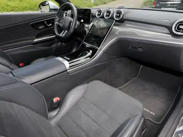 MERCEDES-BENZ CLE 180 Coupé AMG PANO TOTWINKEL MEMOR…
