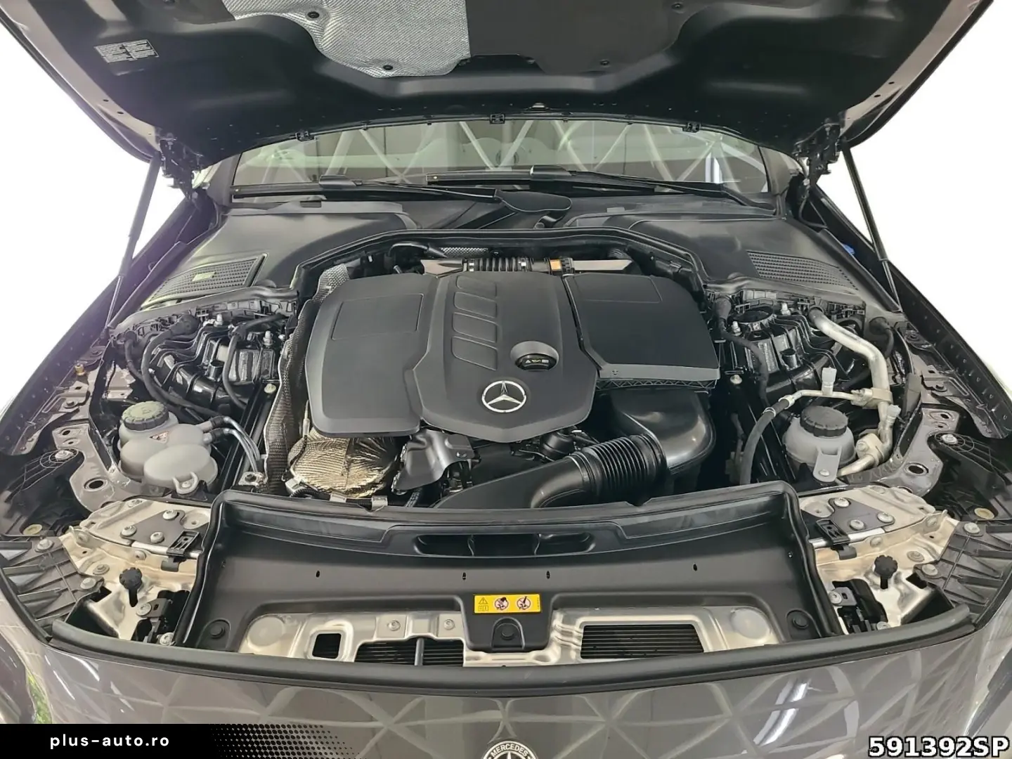 MERCEDES-BENZ CLE 220 d AMG  Pano Memory Ambiente Keyless