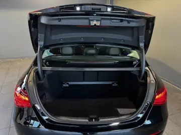 MERCEDES-BENZ C 200d Avantgarde Pano Burmester 360'