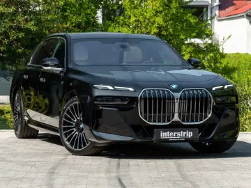 BMW 740d M SPORT.DR.ASS.PRO.MASSAGE.SKY.AUT.TÜR.AHK