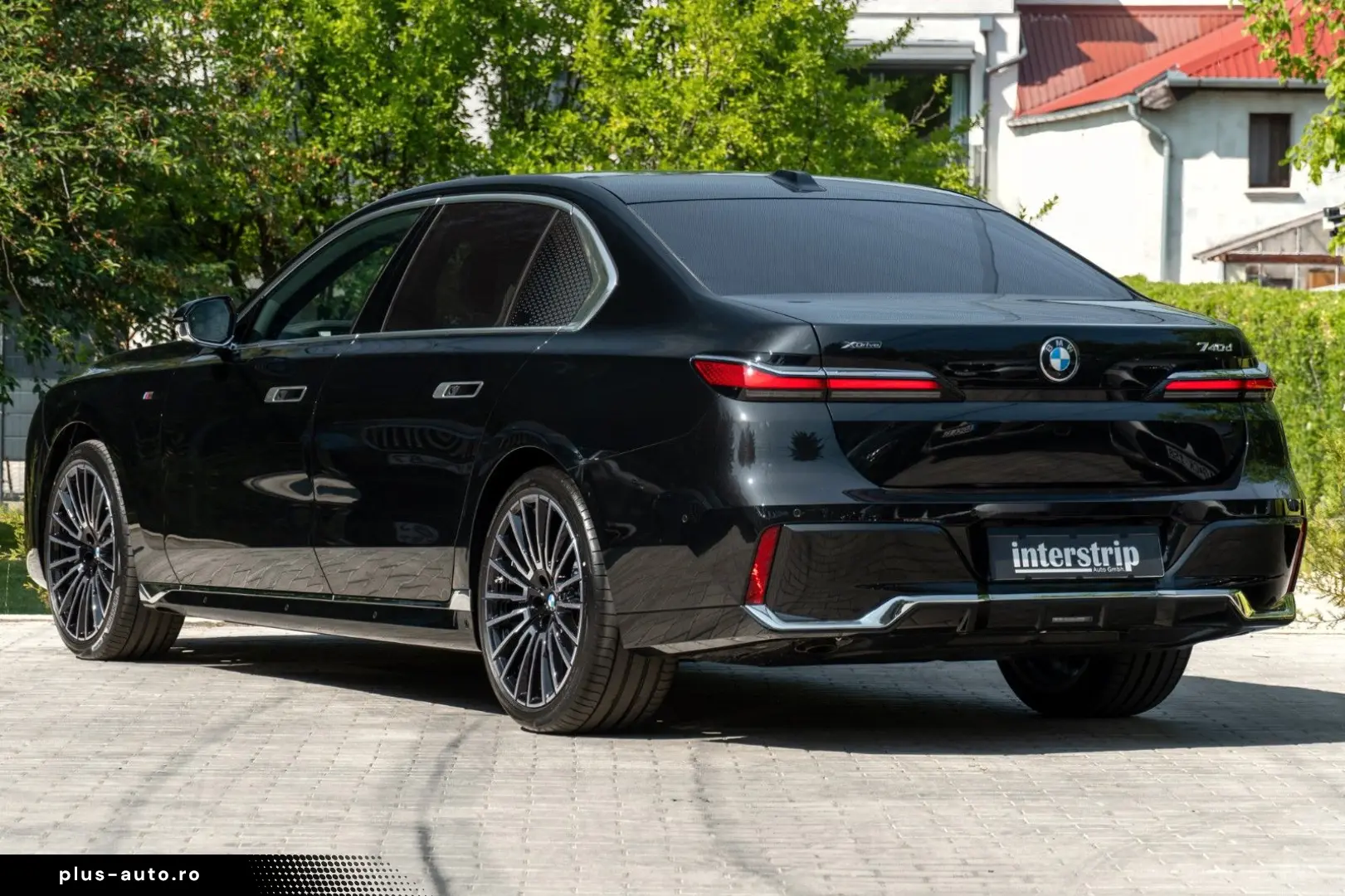 BMW 740d M SPORT.DR.ASS.PRO.MASSAGE.SKY.AUT.TÜR.AHK
