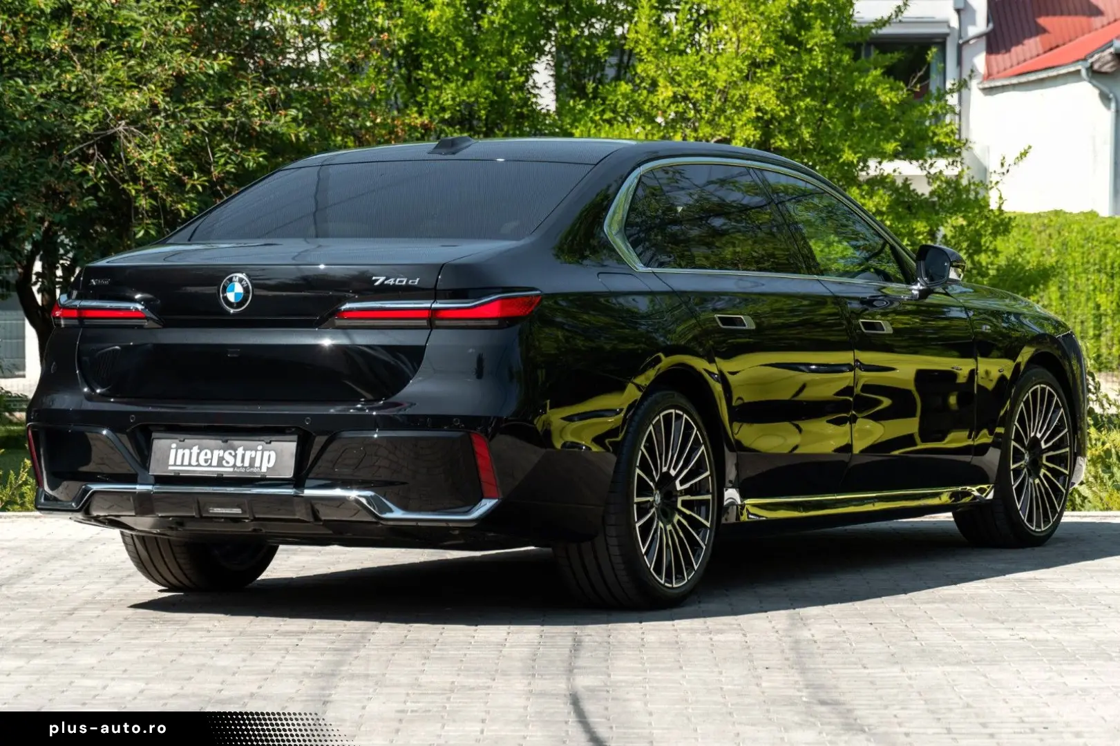 BMW 740d M SPORT.DR.ASS.PRO.MASSAGE.SKY.AUT.TÜR.AHK