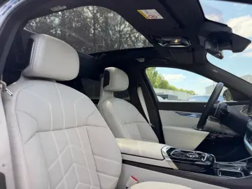 BMW 750E xDrive Design Pure Excellence PANO VOLLVOLL