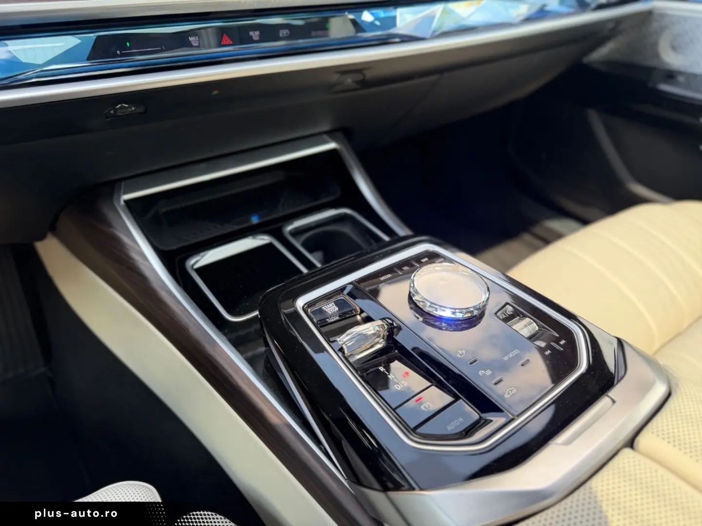 BMW 750E xDrive Design Pure Excellence PANO VOLLVOLL