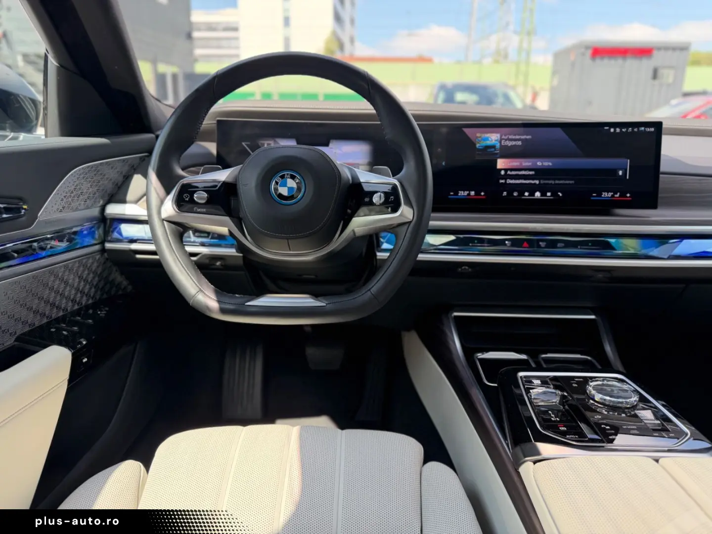 BMW 750E xDrive Design Pure Excellence PANO VOLLVOLL