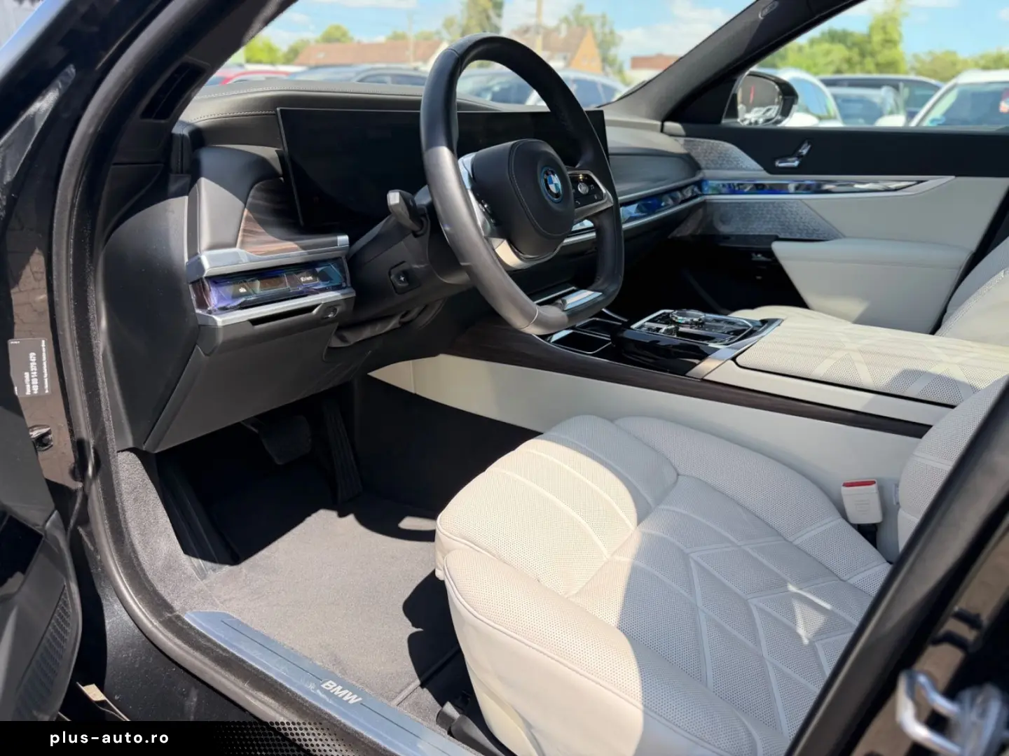 BMW 750E xDrive Design Pure Excellence PANO VOLLVOLL