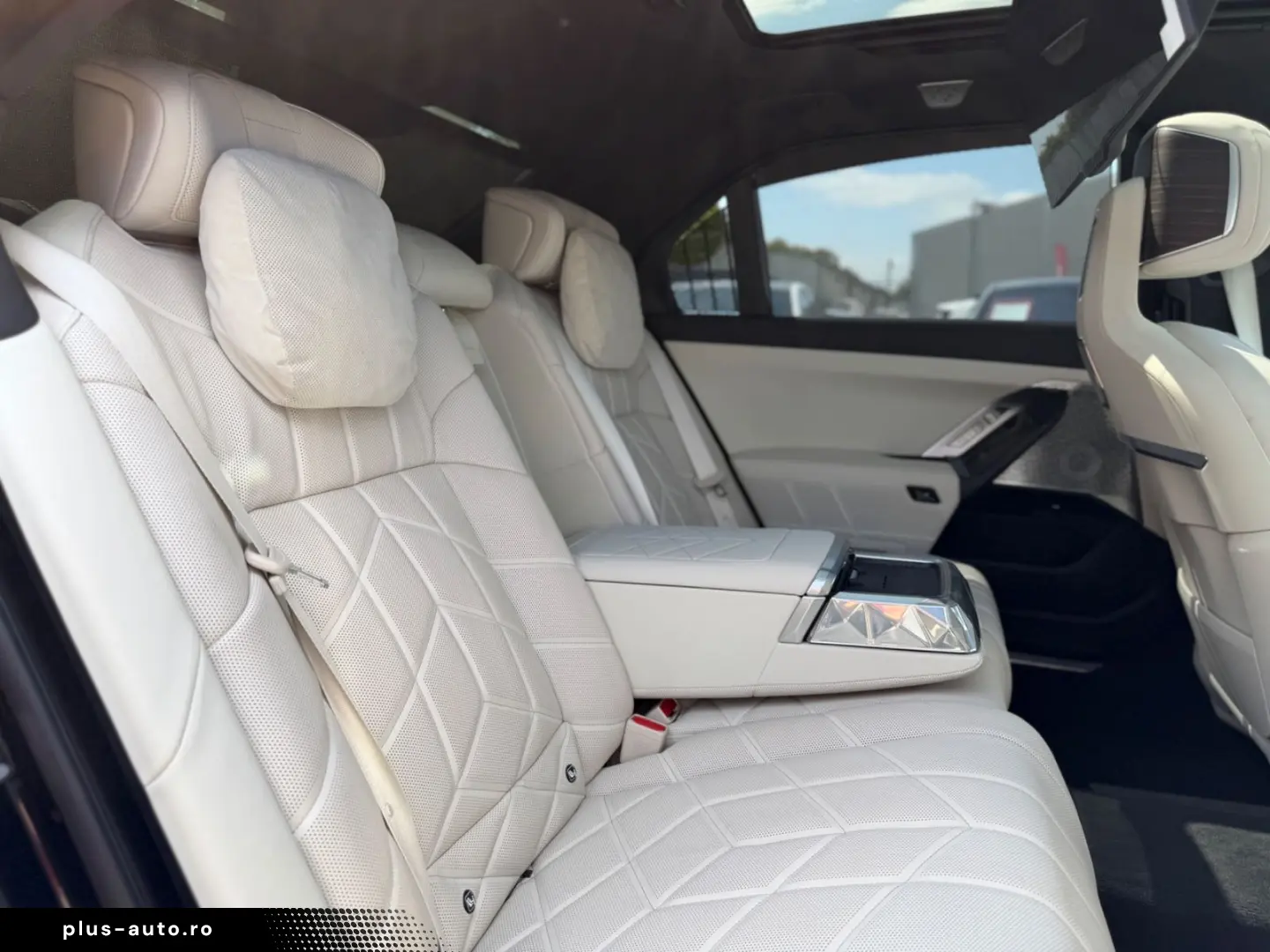 BMW 750E xDrive Design Pure Excellence PANO VOLLVOLL