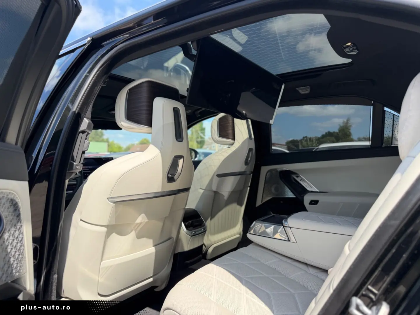 BMW 750E xDrive Design Pure Excellence PANO VOLLVOLL