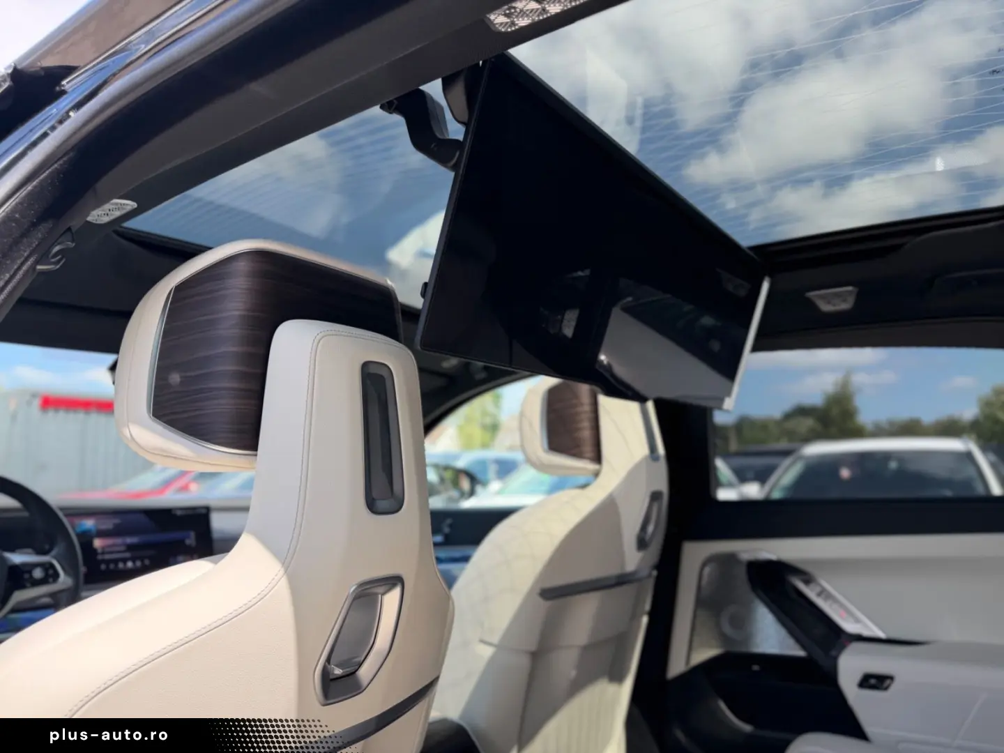 BMW 750E xDrive Design Pure Excellence PANO VOLLVOLL