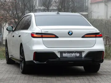 BMW 740d M TOPZUSTAND.DR.ASS.PRO.SOFTC.SKY.5 100