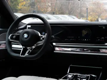BMW 740d M TOPZUSTAND.DR.ASS.PRO.SOFTC.SKY.5 100