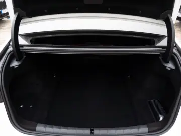 BMW 740d M TOPZUSTAND.DR.ASS.PRO.SOFTC.SKY.5 100