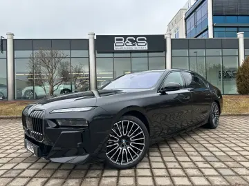 BMW 740d xDrive M Sport TV Aut.Tür SkyL B&W Luft