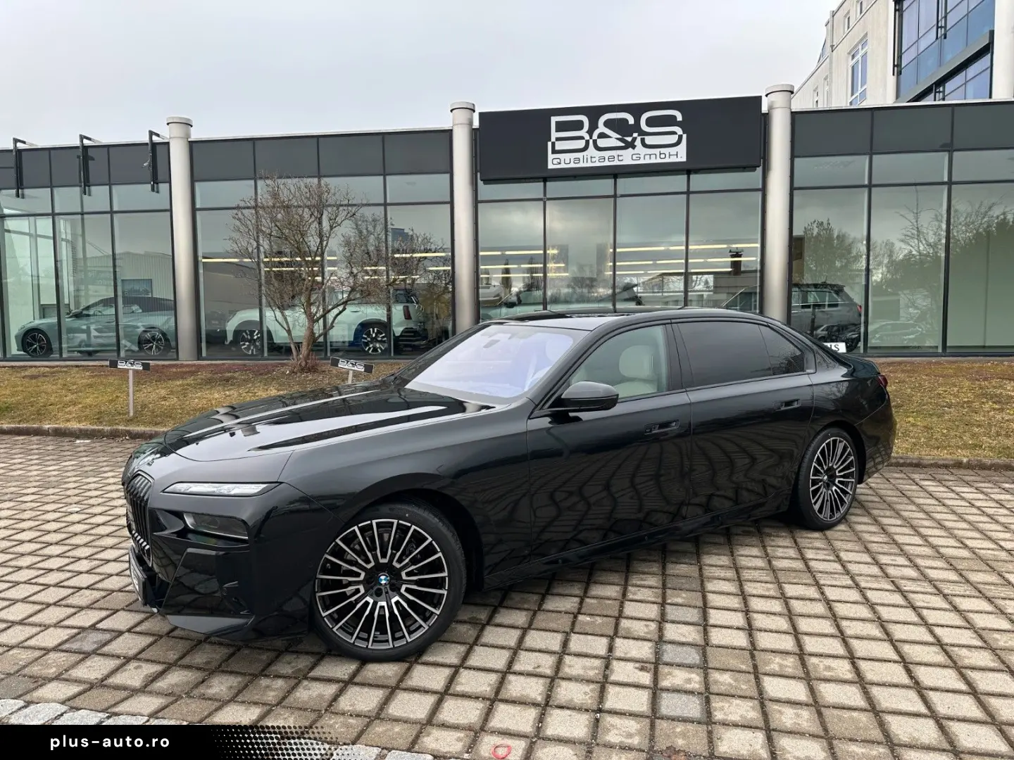 BMW 740d xDrive M Sport TV Aut.Tür SkyL B&W Luft