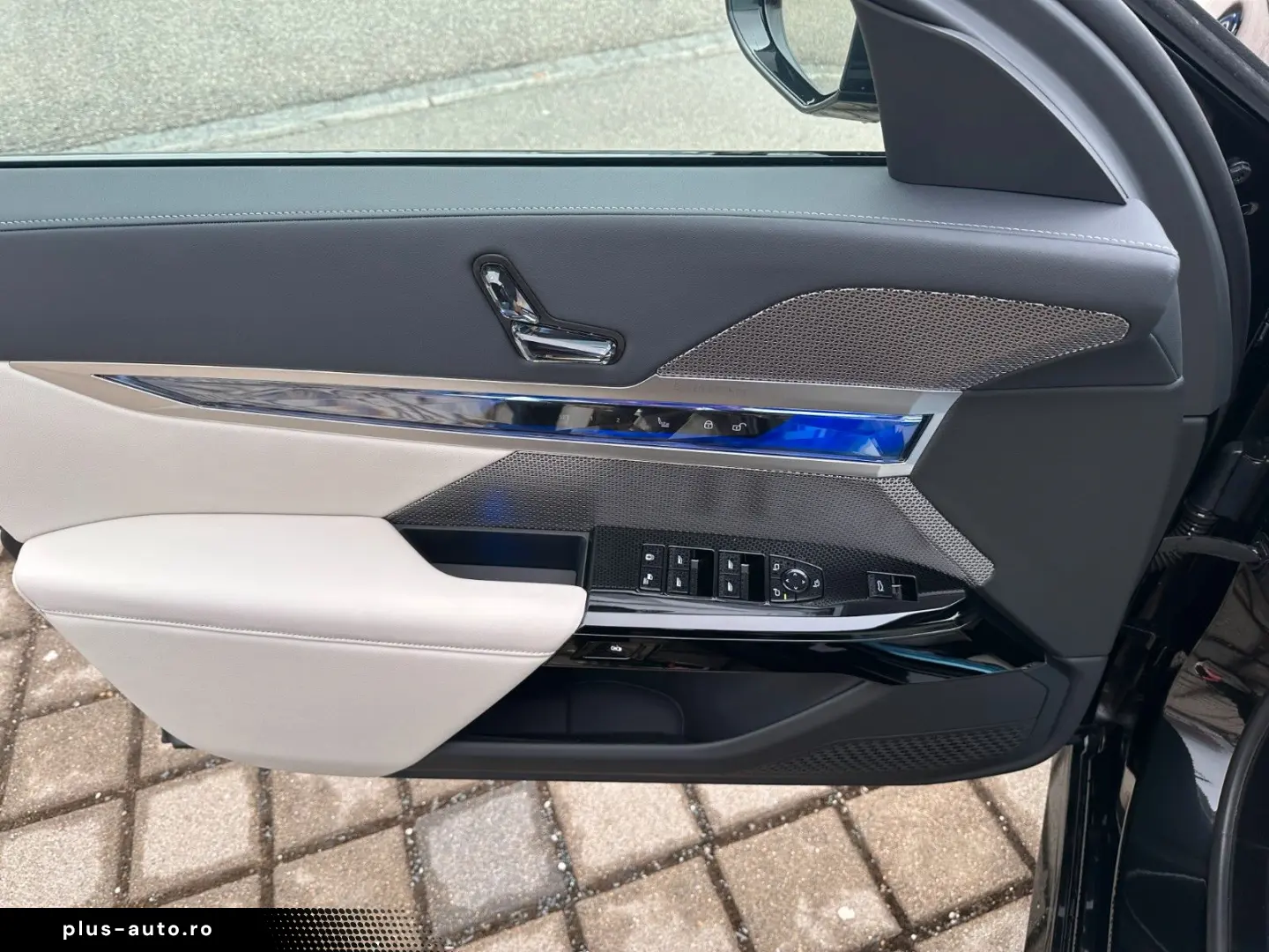 BMW 740d xDrive M Sport TV Aut.Tür SkyL B&W Luft