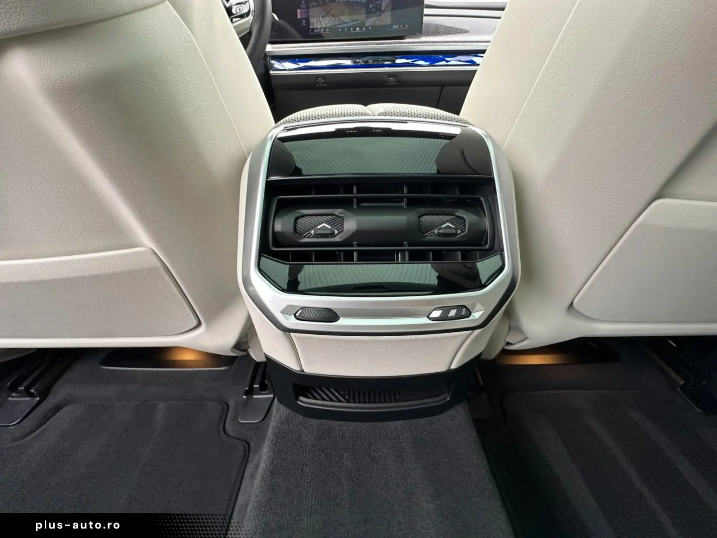 BMW 740d xDrive M Sport TV Aut.Tür SkyL B&W Luft