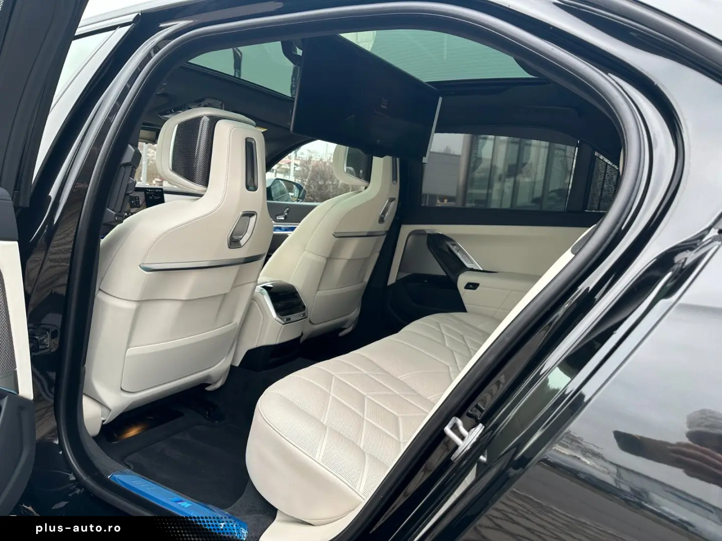 BMW 740d xDrive M Sport TV Aut.Tür SkyL B&W Luft