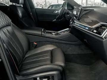 BMW X640d M Sport Memo Pano Carbon HK HUD