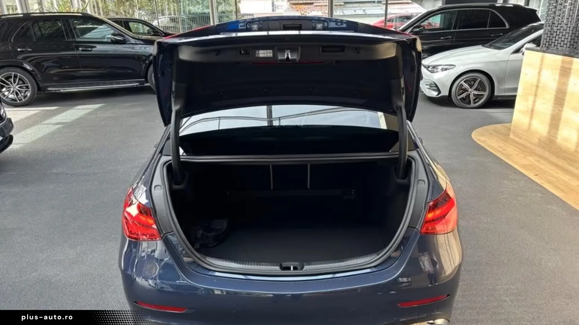 Mercedes-Benz C 200d AMG 360' Pano Distronic