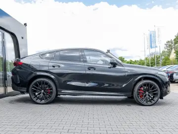 BMW X6 xDrive30d M Sport HUD PANO ACC AHK 360 KAM