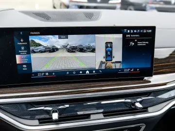 BMW X6 xDrive30d M Sport HUD PANO ACC AHK 360 KAM