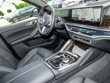 BMW X6 xDrive30d M Sport HUD PANO ACC AHK 360 KAM