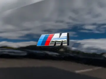 BMW X6 xDrive30d M Sport HUD PANO ACC AHK 360 KAM
