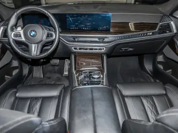 BMW X6 xDrive40d M Sport PANO HUD ACC AHK RFK NAVI L