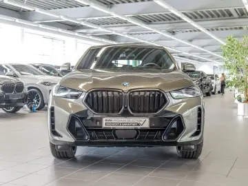 BMW X6 xDrive40d M Sport PANO HUD ACC AHK RFK NAVI L