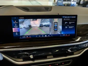 BMW X6 xDrive40d M Sport PANO HUD ACC AHK RFK NAVI L