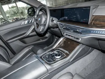 BMW X6 xDrive40d M Sport PANO HUD ACC AHK RFK NAVI L