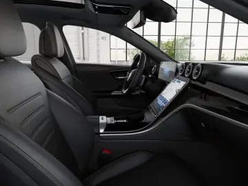 MERCEDES-BENZ C 300d AMG PLUS Pano Burmester