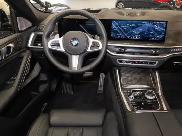 BMW X6 xDrive40d M Paket   B W   Pano   DA Prof