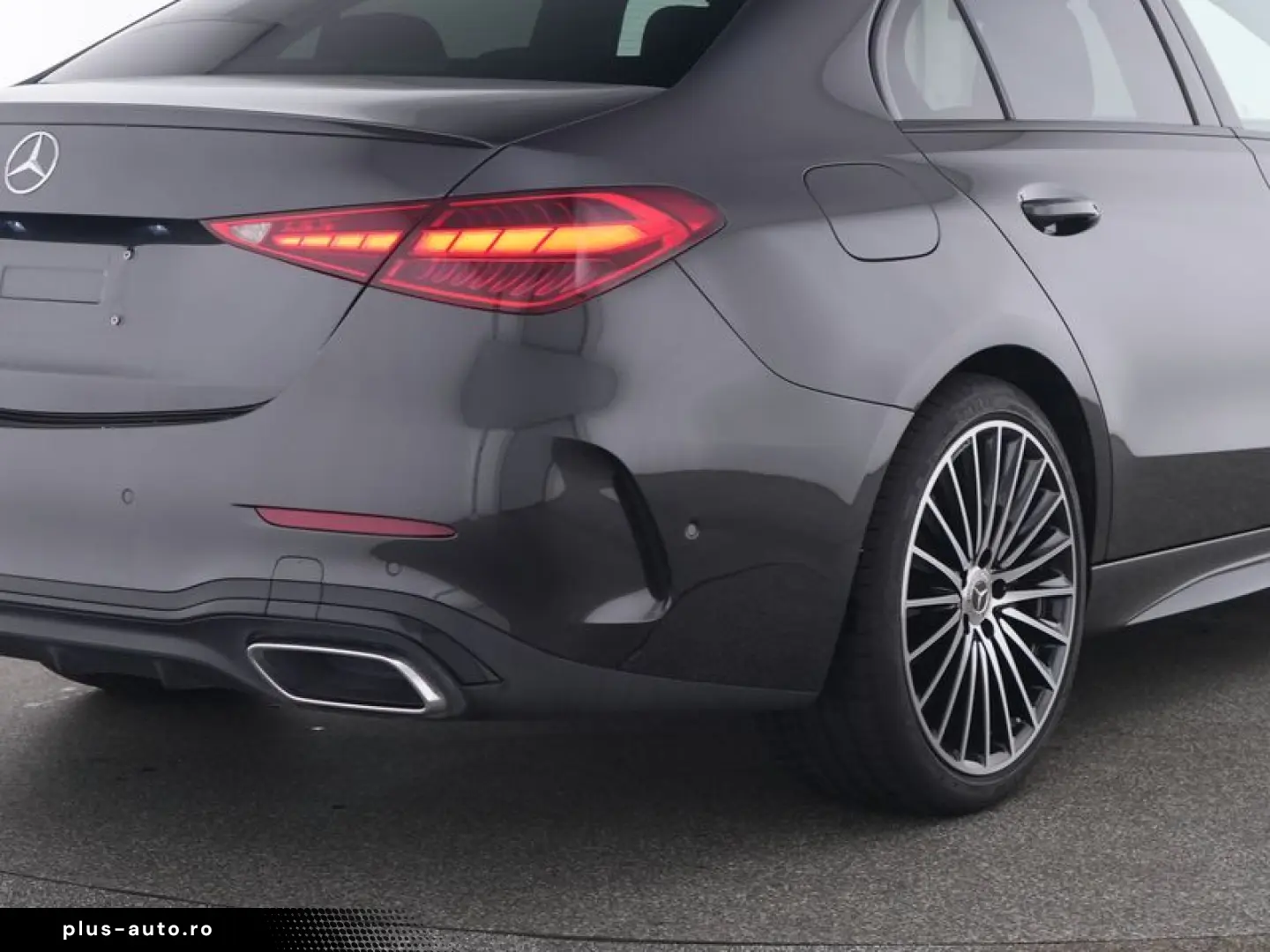 MERCEDES-BENZ C 220d AMG Pano Burm Night Distr Siena 19