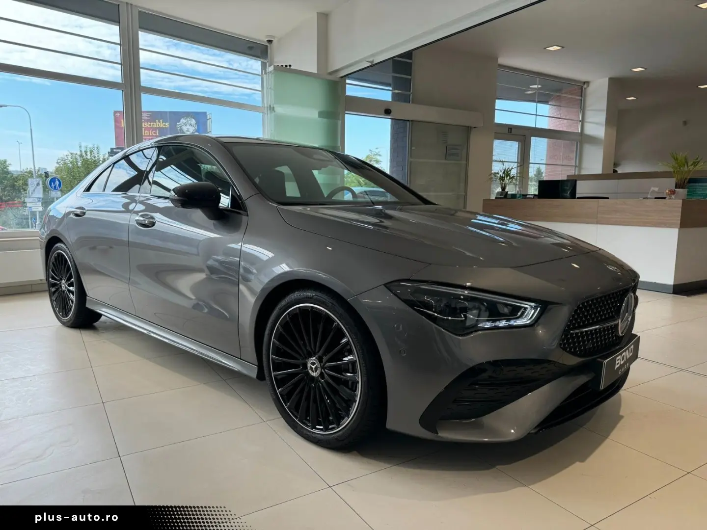 MERCEDES-BENZ CLA 200 d AMG PANO 360 TOP