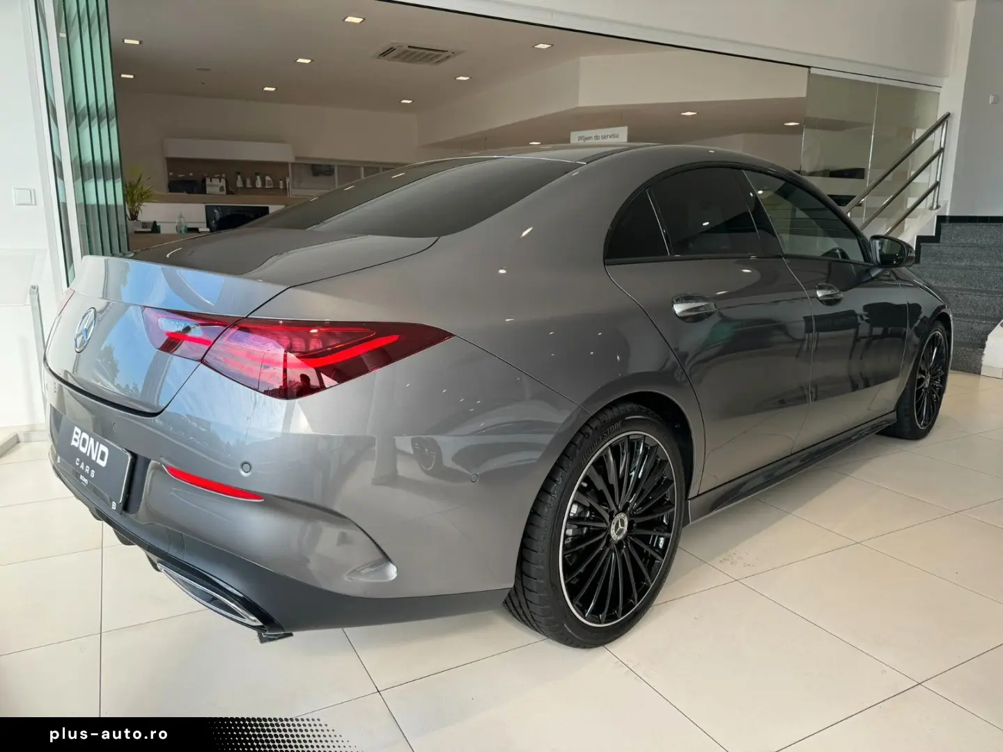 MERCEDES-BENZ CLA 200 d AMG PANO 360 TOP