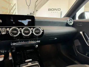 MERCEDES-BENZ CLA 200 d AMG PANO 360 TOP