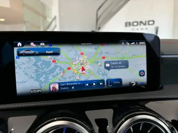 MERCEDES-BENZ CLA 200 d AMG PANO 360 TOP