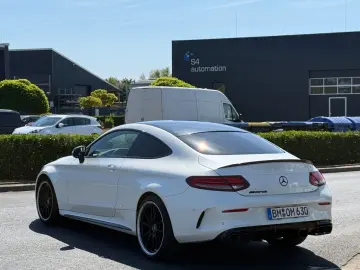 MERCEDES-BENZ C 63 Coupé AMG Pano