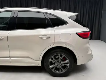 Ford Kuga ST Line