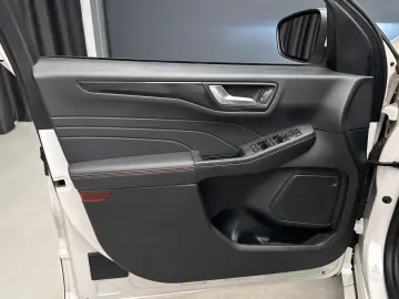 Ford Kuga ST Line