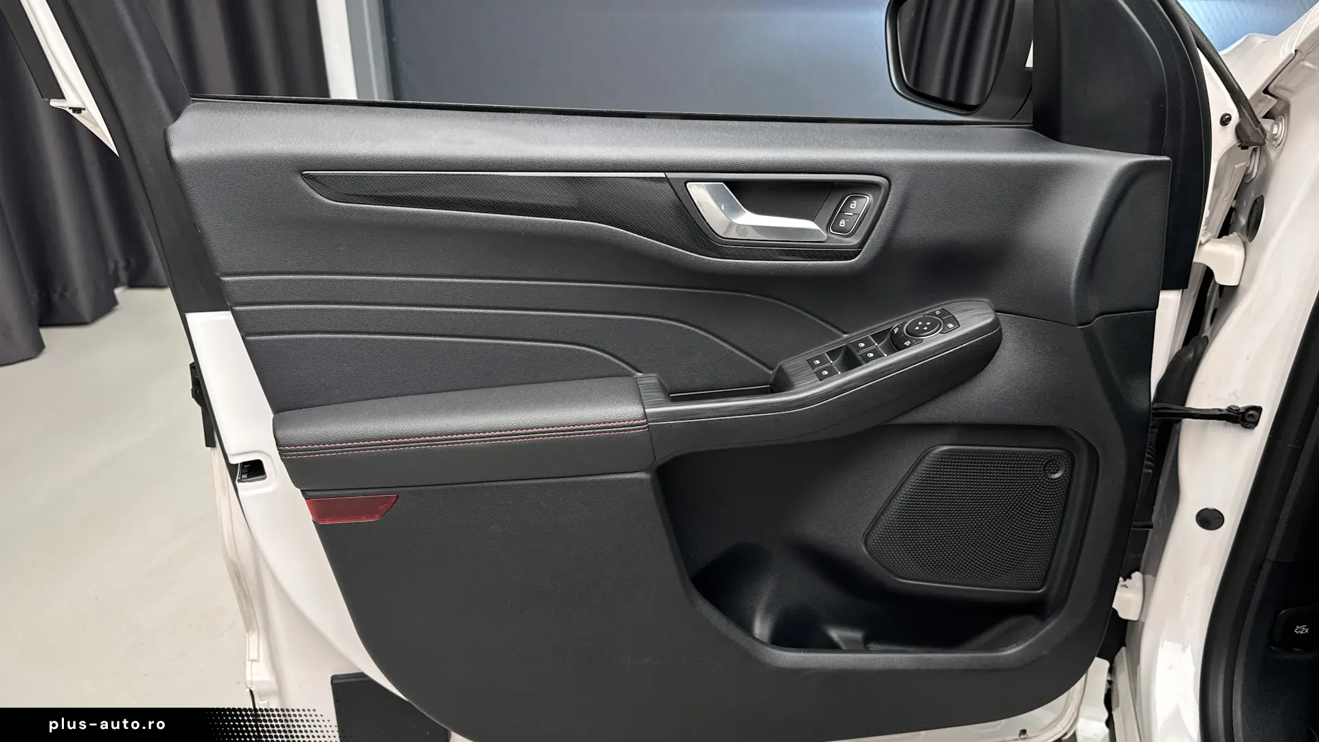 Ford Kuga ST Line