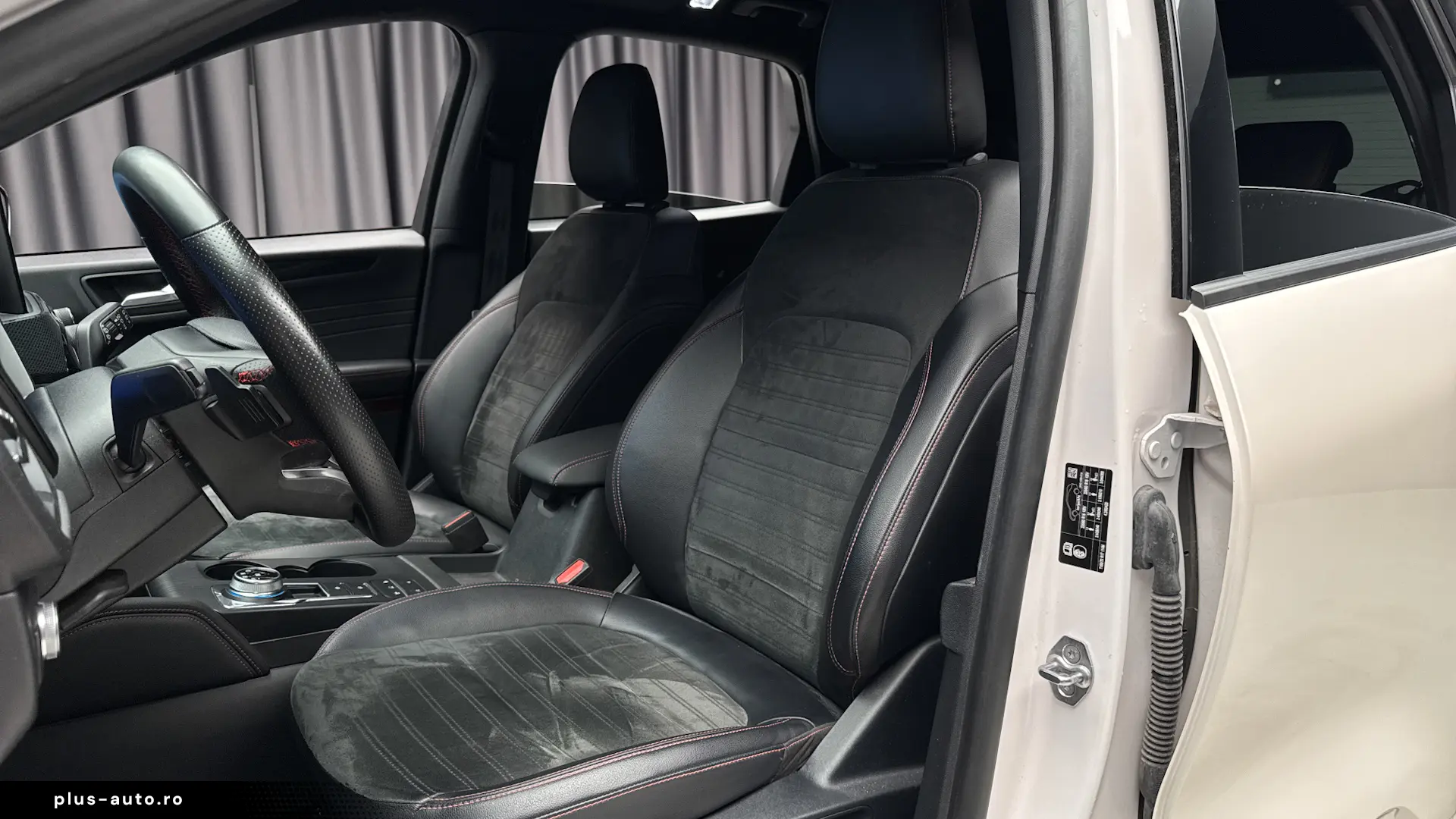 Ford Kuga ST Line