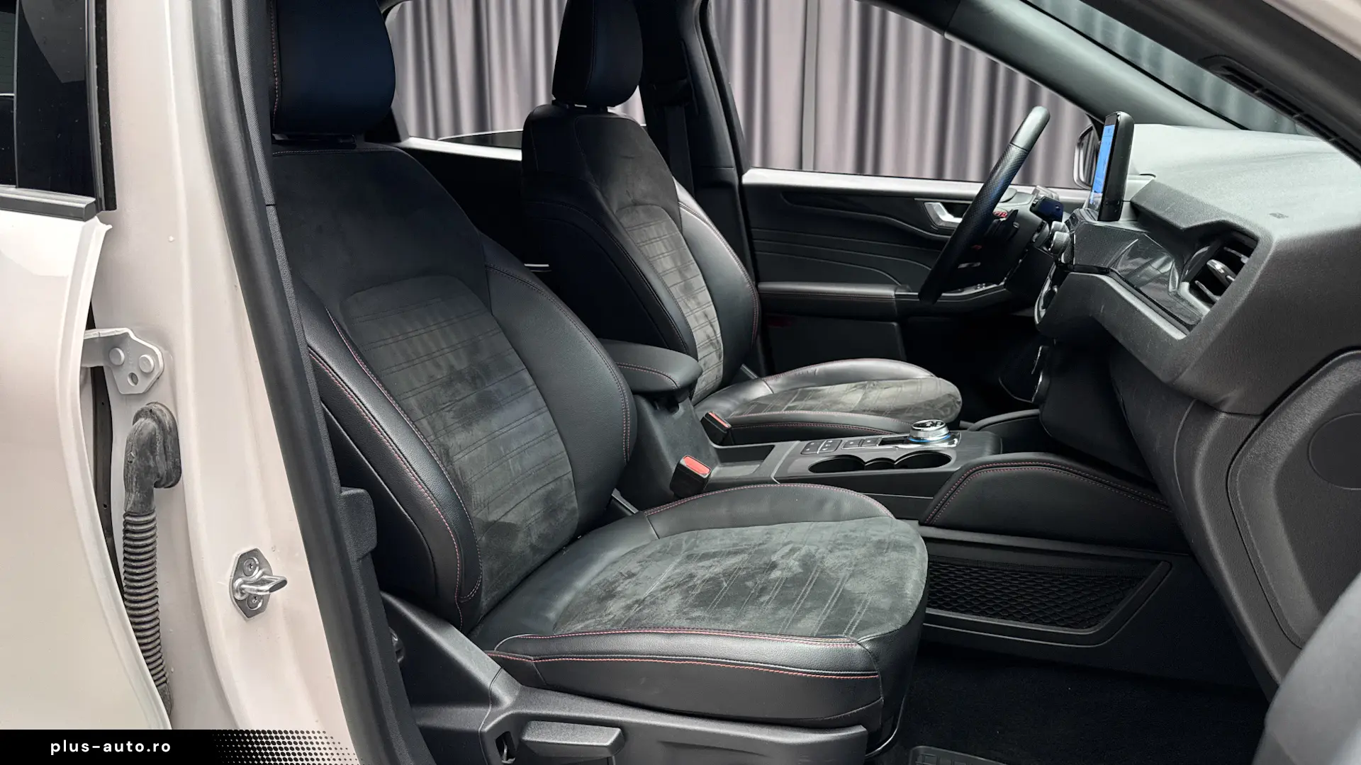 Ford Kuga ST Line