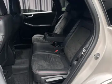 Ford Kuga ST Line