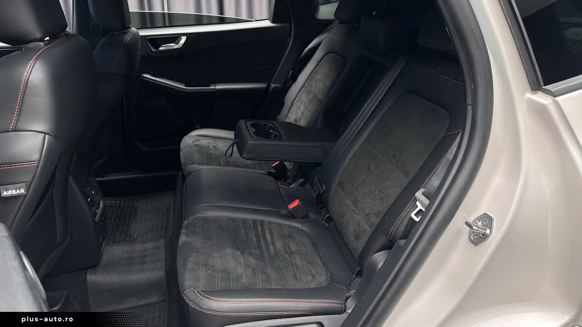 Ford Kuga ST Line