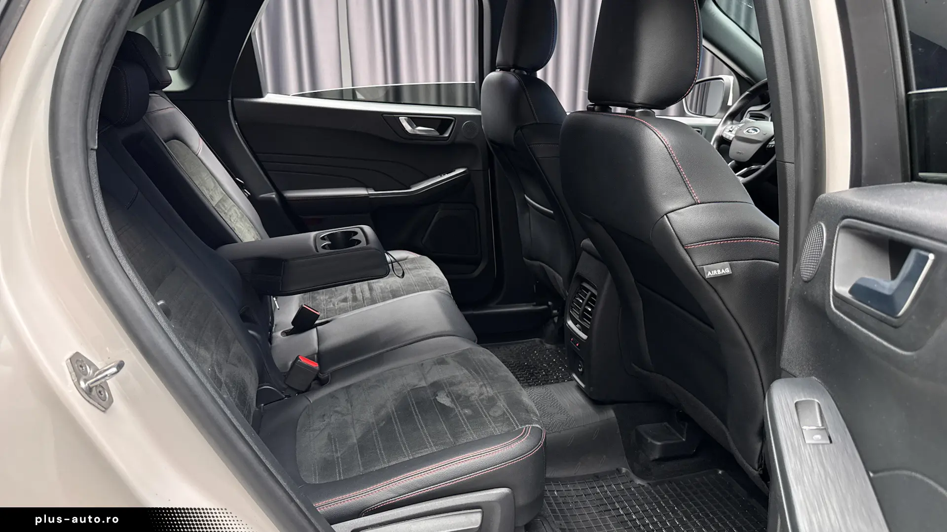 Ford Kuga ST Line
