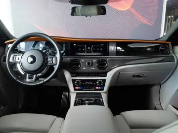 ROLLS ROYCE Ghost Black Badge
